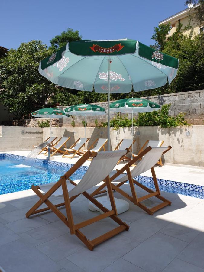 Grejm Lux Family Apartments Petrovac Kültér fotó
